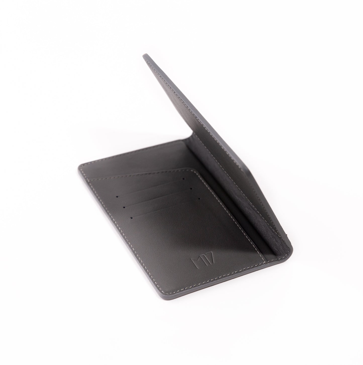 Porta Pasaporte Milano Gris