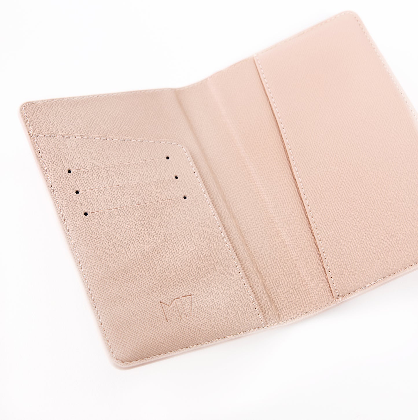 Porta Pasaporte Saffiano Nude